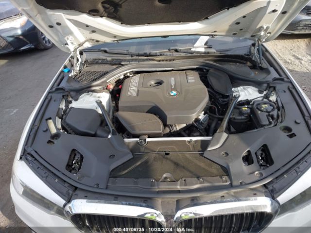 Photo 9 VIN: WBAJA5C36HG895451 - BMW 530I 