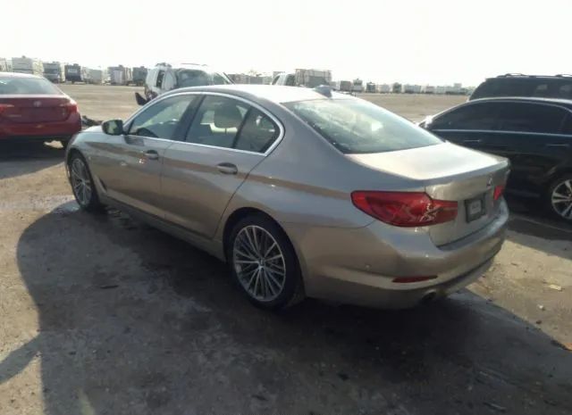 Photo 2 VIN: WBAJA5C50KBX87445 - BMW 5 SERIES 