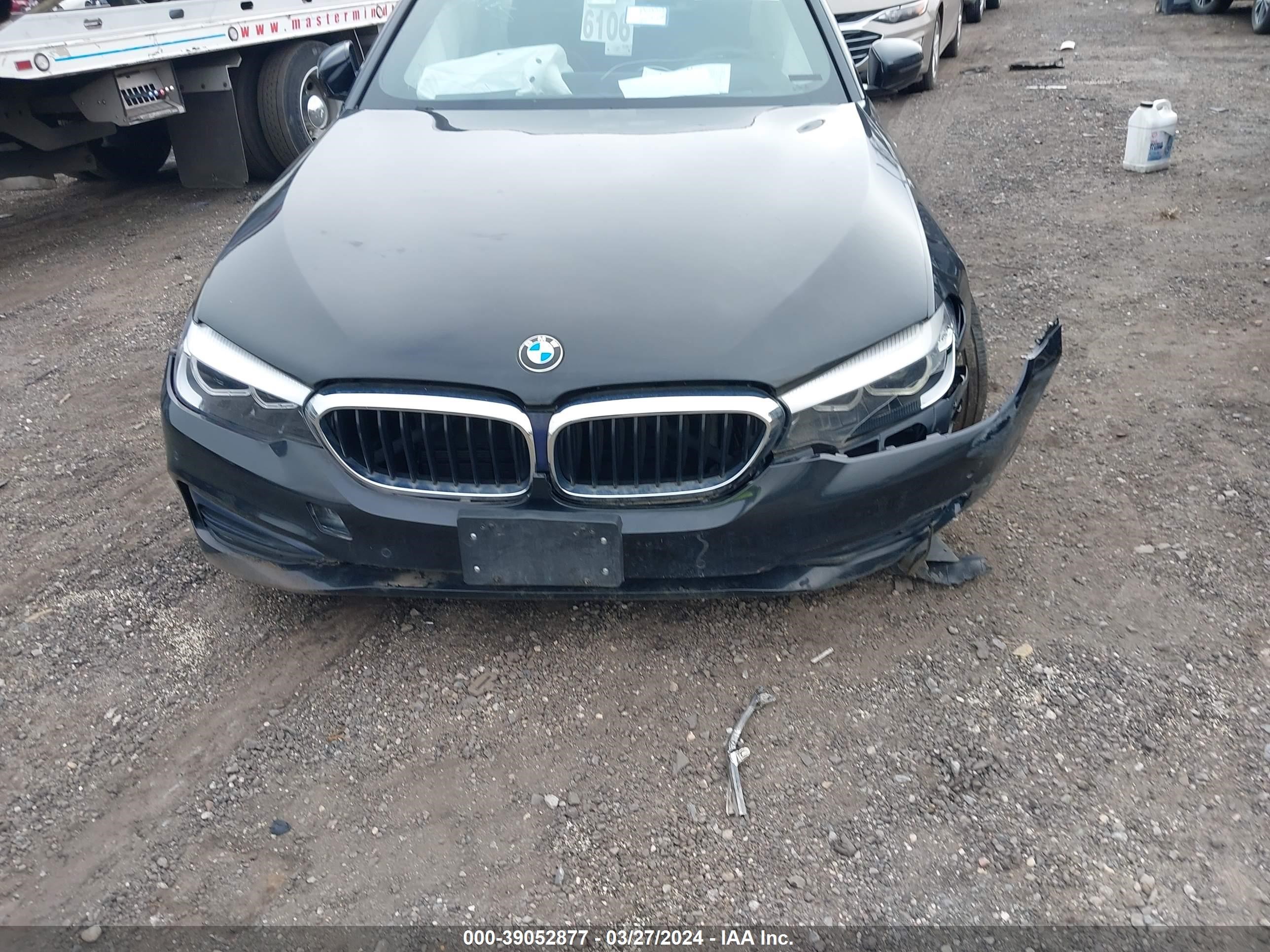 Photo 10 VIN: WBAJA5C50KWW26960 - BMW 5ER 