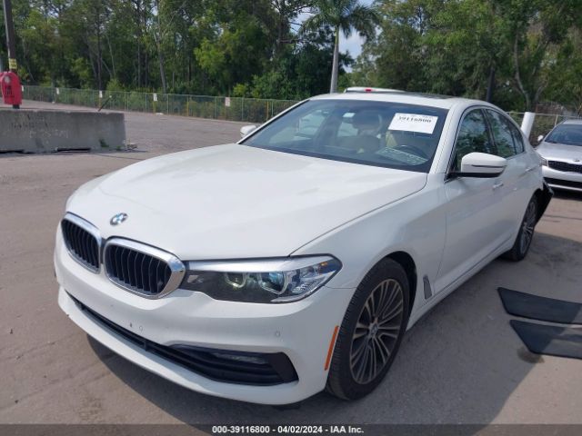 Photo 1 VIN: WBAJA5C51JWA57277 - BMW 530I 