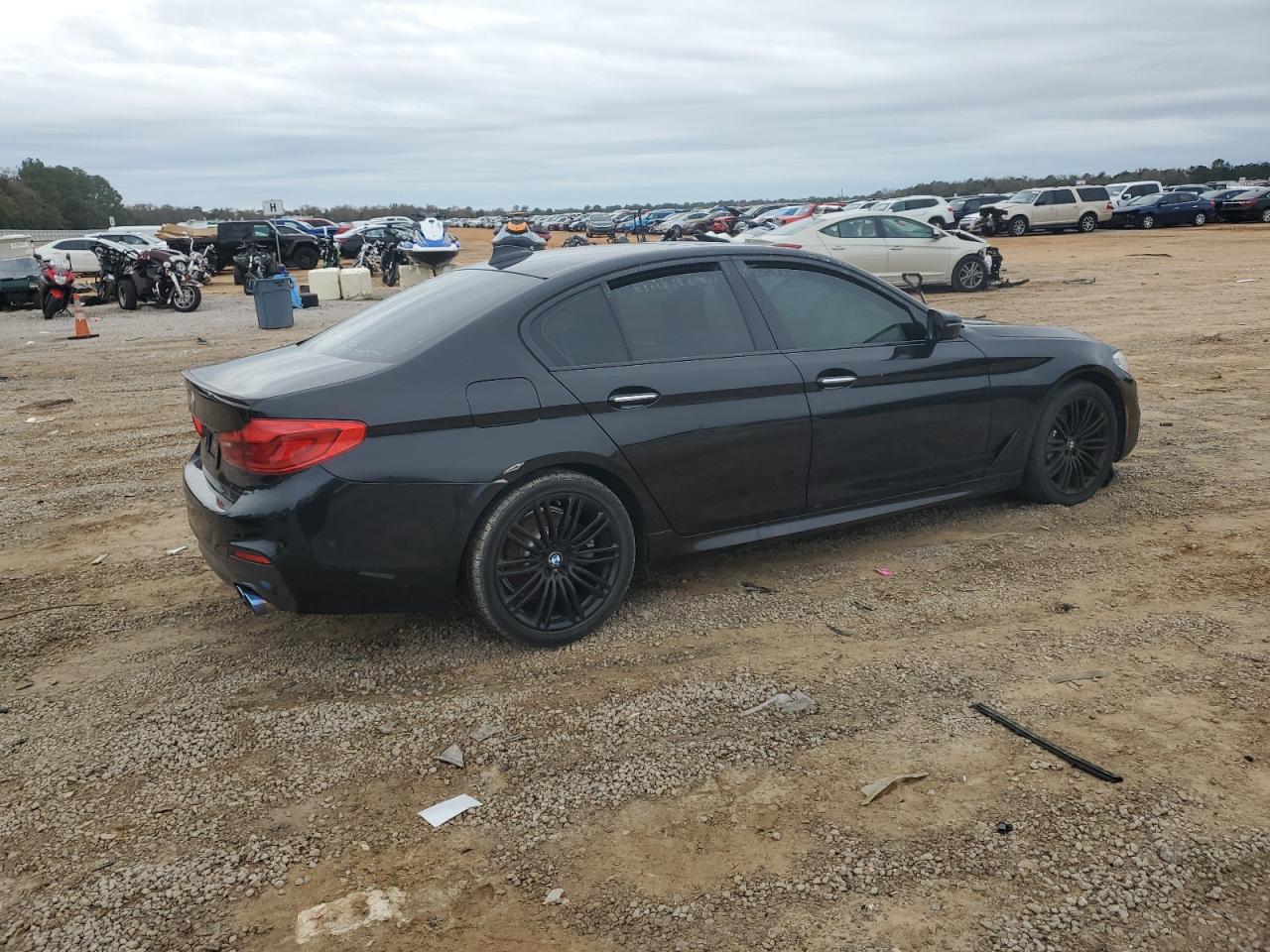 Photo 2 VIN: WBAJA5C52JG898497 - BMW 5ER 