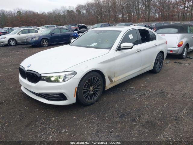 Photo 1 VIN: WBAJA5C52JWA38012 - BMW 530I 