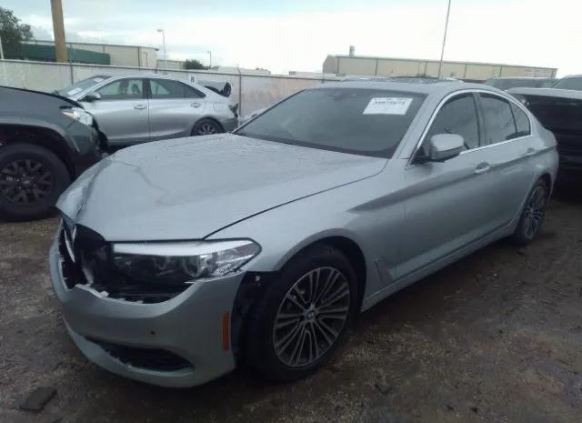 Photo 1 VIN: WBAJA5C52KWW13756 - BMW 5 SERIES 