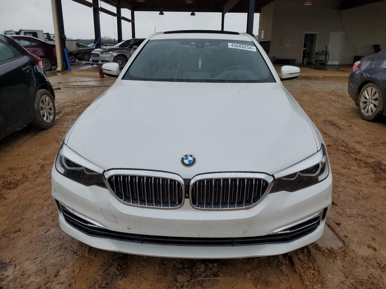 Photo 4 VIN: WBAJA5C53KBX46632 - BMW 5ER 