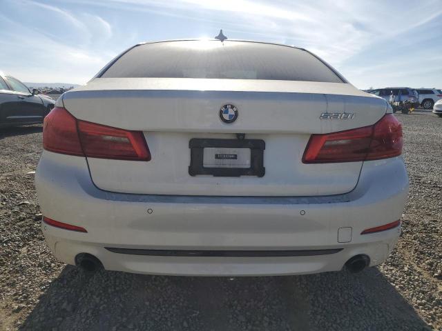 Photo 5 VIN: WBAJA5C54JWA39386 - BMW 530 I 