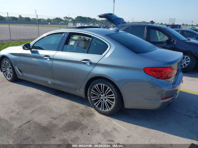 Photo 2 VIN: WBAJA5C55JWA38943 - BMW 530I 