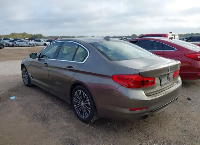 Photo 2 VIN: WBAJA5C55KBX49144 - BMW 530I 