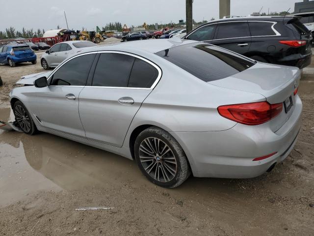 Photo 1 VIN: WBAJA5C56JWA38613 - BMW 5 SERIES 