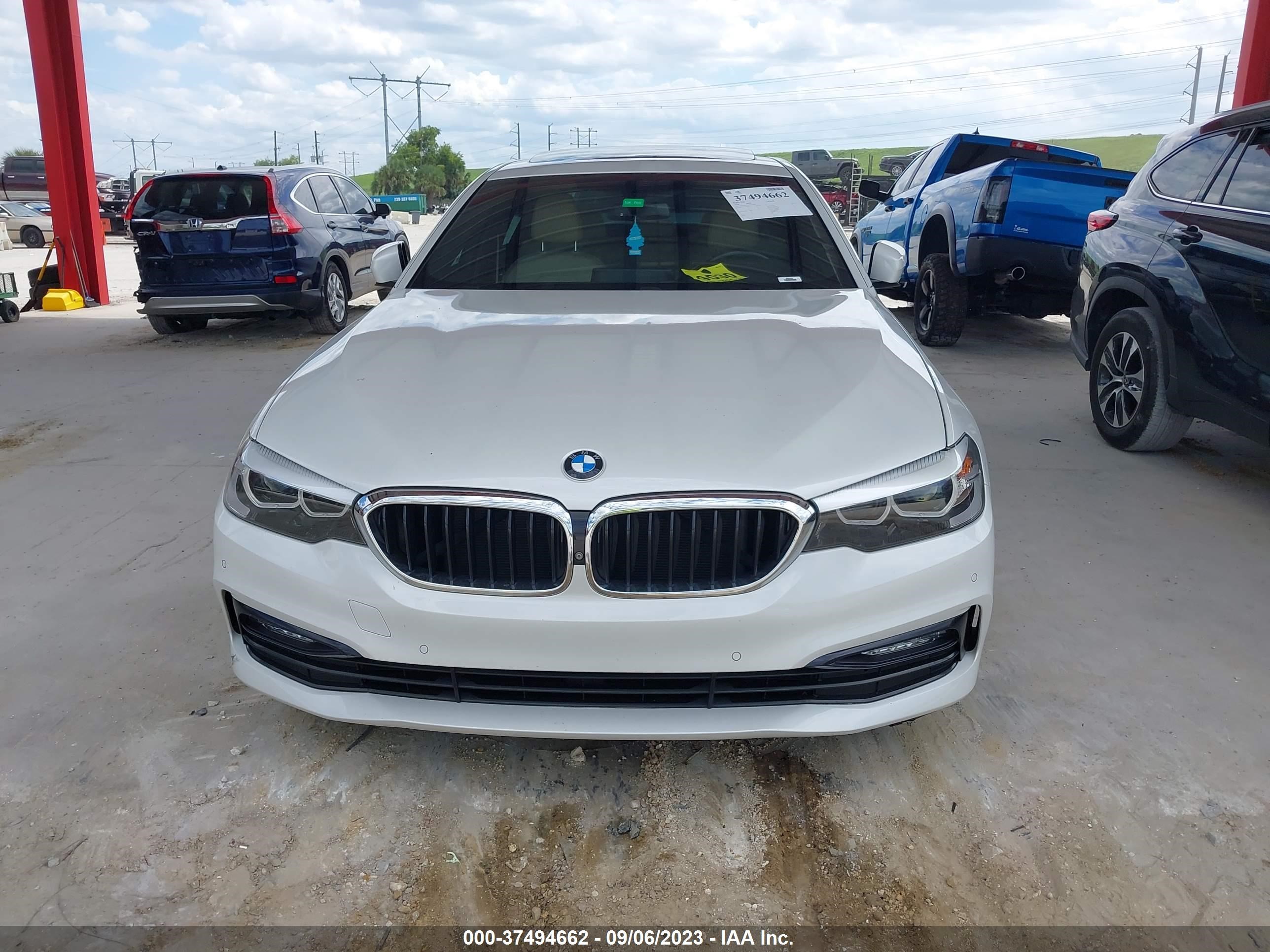 Photo 12 VIN: WBAJA5C56JWA57260 - BMW 5ER 