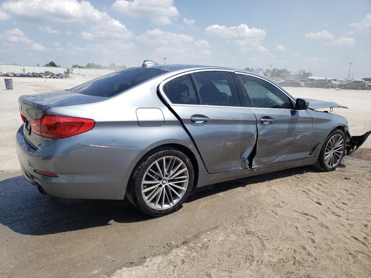 Photo 2 VIN: WBAJA5C56KBX49041 - BMW 5ER 