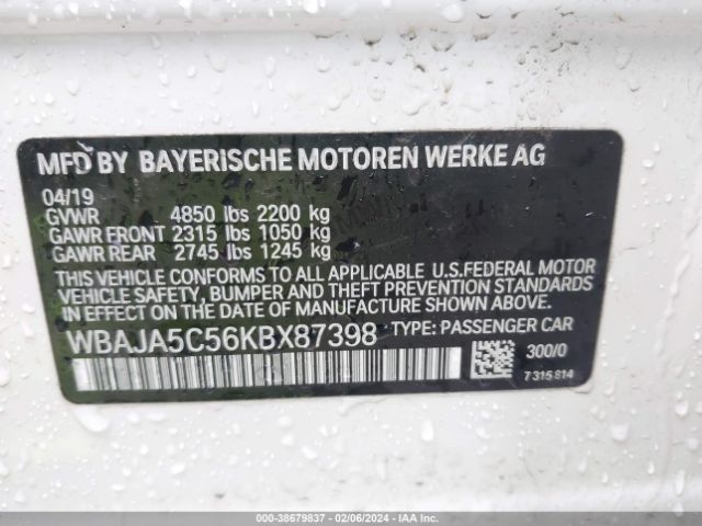 Photo 8 VIN: WBAJA5C56KBX87398 - BMW 530I 