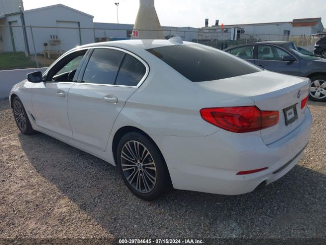 Photo 2 VIN: WBAJA5C56KBX87689 - BMW 530I 