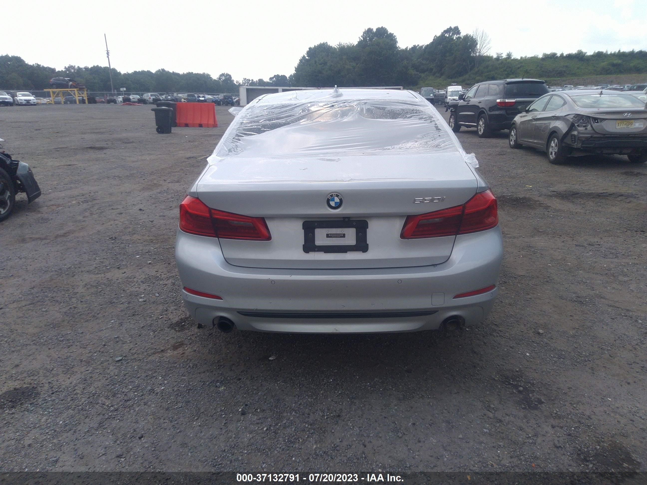 Photo 14 VIN: WBAJA5C57JG898589 - BMW 5ER 