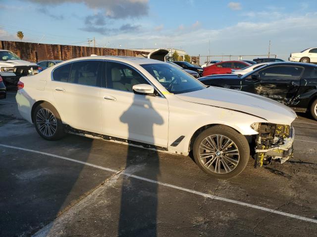 Photo 3 VIN: WBAJA5C59JG898416 - BMW 5 SERIES 