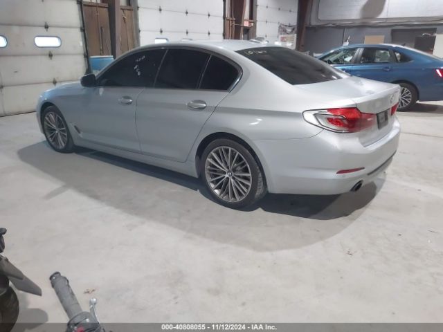 Photo 2 VIN: WBAJA5C59KWW35544 - BMW 530I 