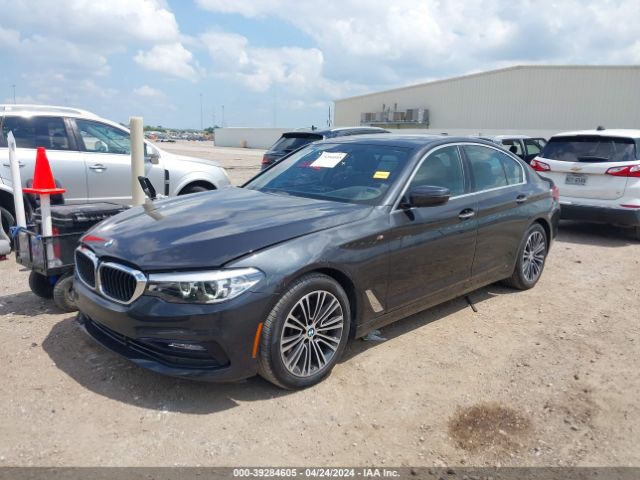 Photo 1 VIN: WBAJA5C5XJWA38856 - BMW 530I 