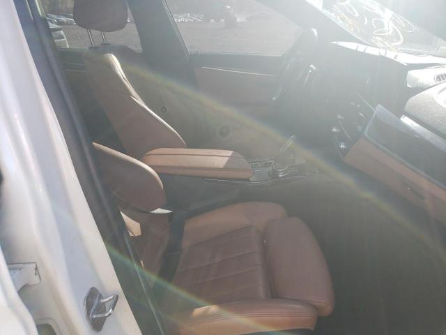 Photo 4 VIN: WBAJA7C30HG905001 - BMW 530 XI 