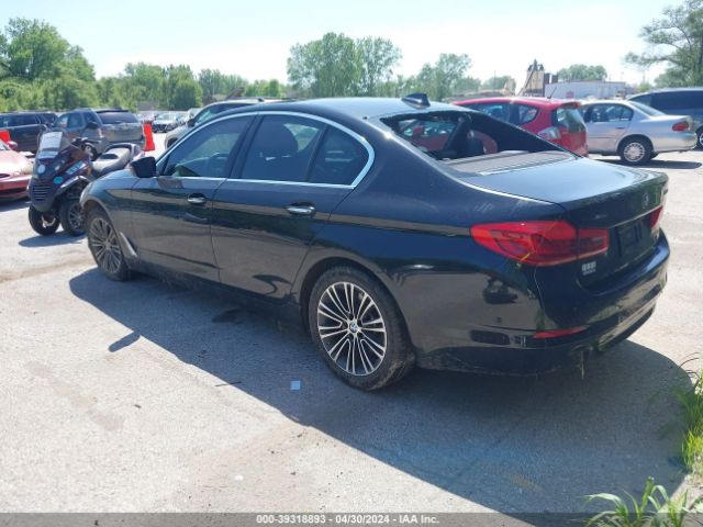 Photo 2 VIN: WBAJA7C31HG904939 - BMW 530I 