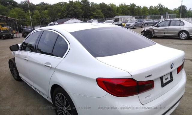 Photo 2 VIN: WBAJA7C31HG906660 - BMW 530I 