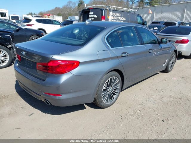 Photo 3 VIN: WBAJA7C34HWA70254 - BMW 530I 