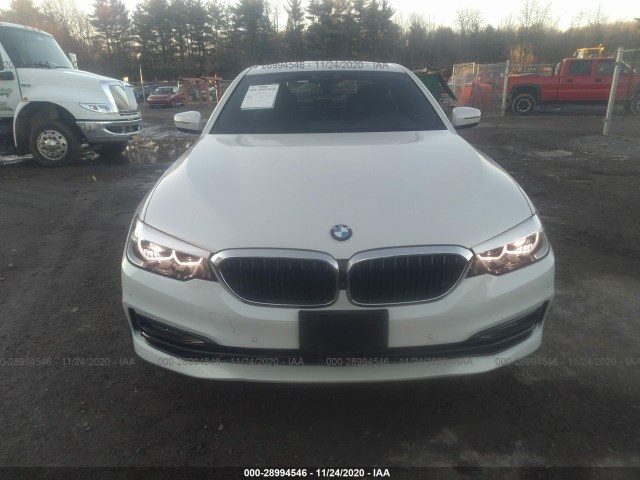 Photo 5 VIN: WBAJA7C34HWA70304 - BMW 5 