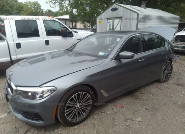 Photo 1 VIN: WBAJA7C35HWA70537 - BMW 5 SERIES 