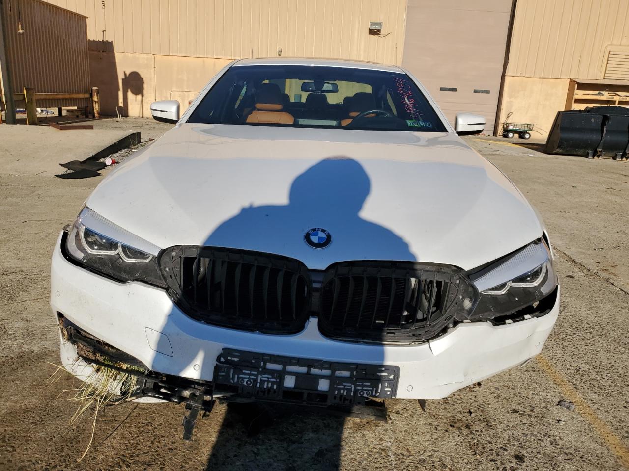 Photo 4 VIN: WBAJA7C36HG903494 - BMW 5ER 