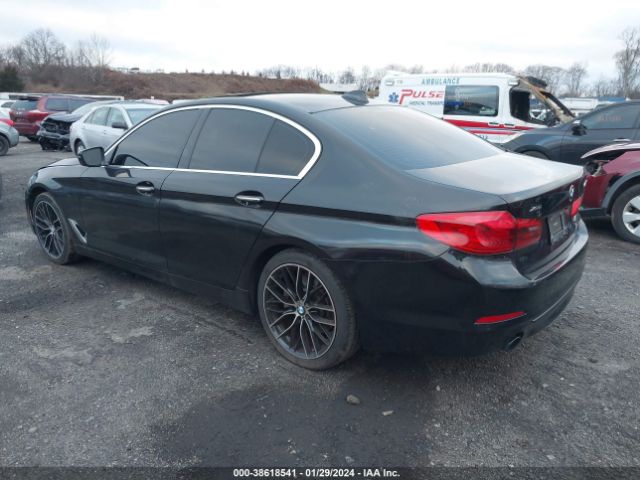 Photo 2 VIN: WBAJA7C37HG905111 - BMW 530 