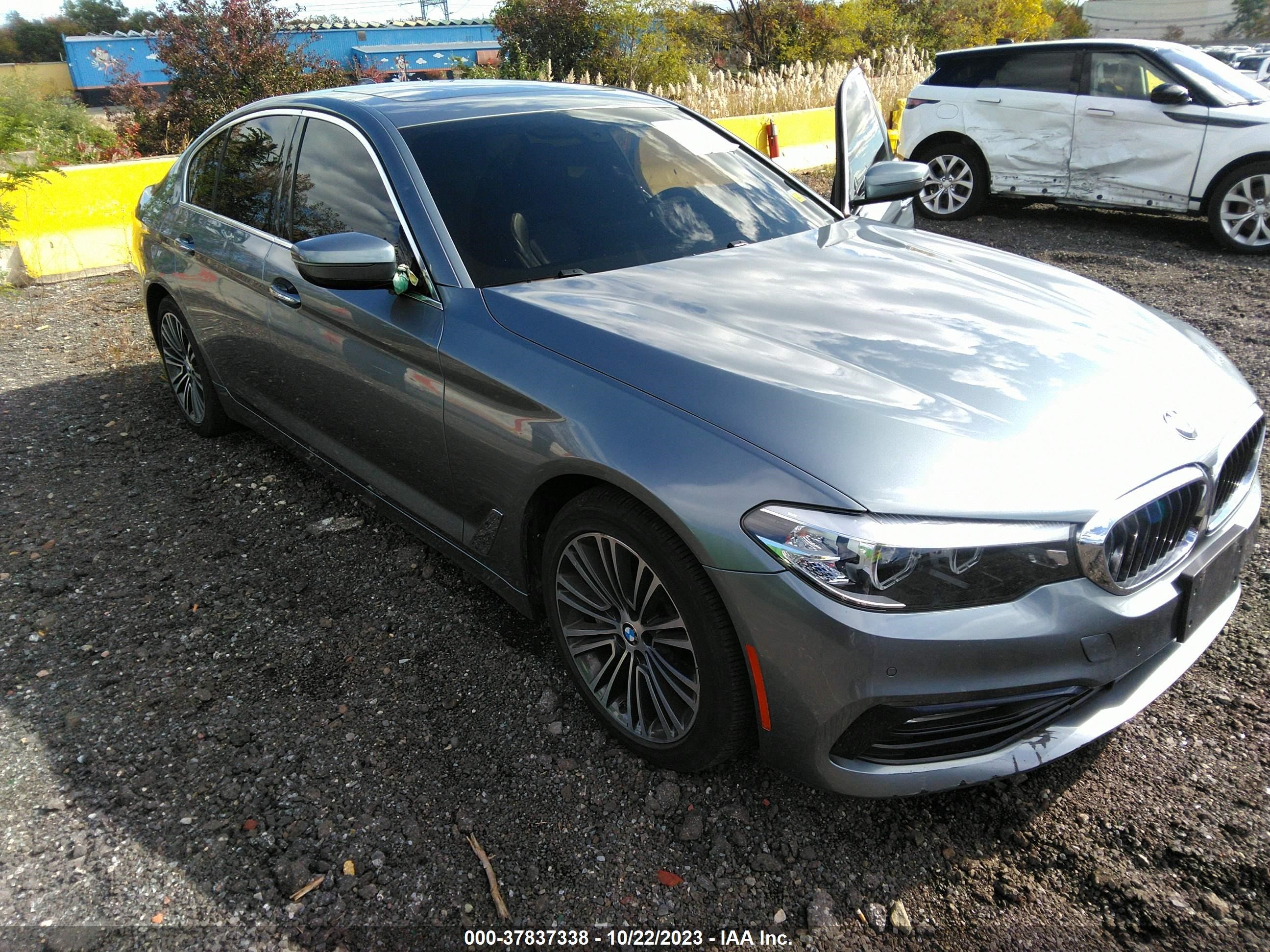 Photo 0 VIN: WBAJA7C38HWA70614 - BMW 5ER 