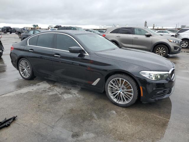 Photo 3 VIN: WBAJA7C50JWC75710 - BMW 530XI 