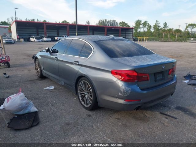 Photo 2 VIN: WBAJA7C50KWC78012 - BMW 530I 