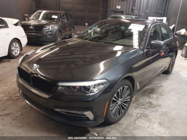 Photo 1 VIN: WBAJA7C51JWA72552 - BMW 530I 