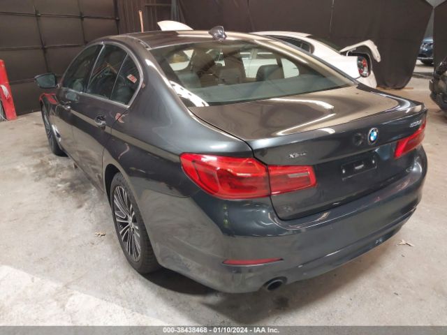 Photo 2 VIN: WBAJA7C51JWA72552 - BMW 530I 