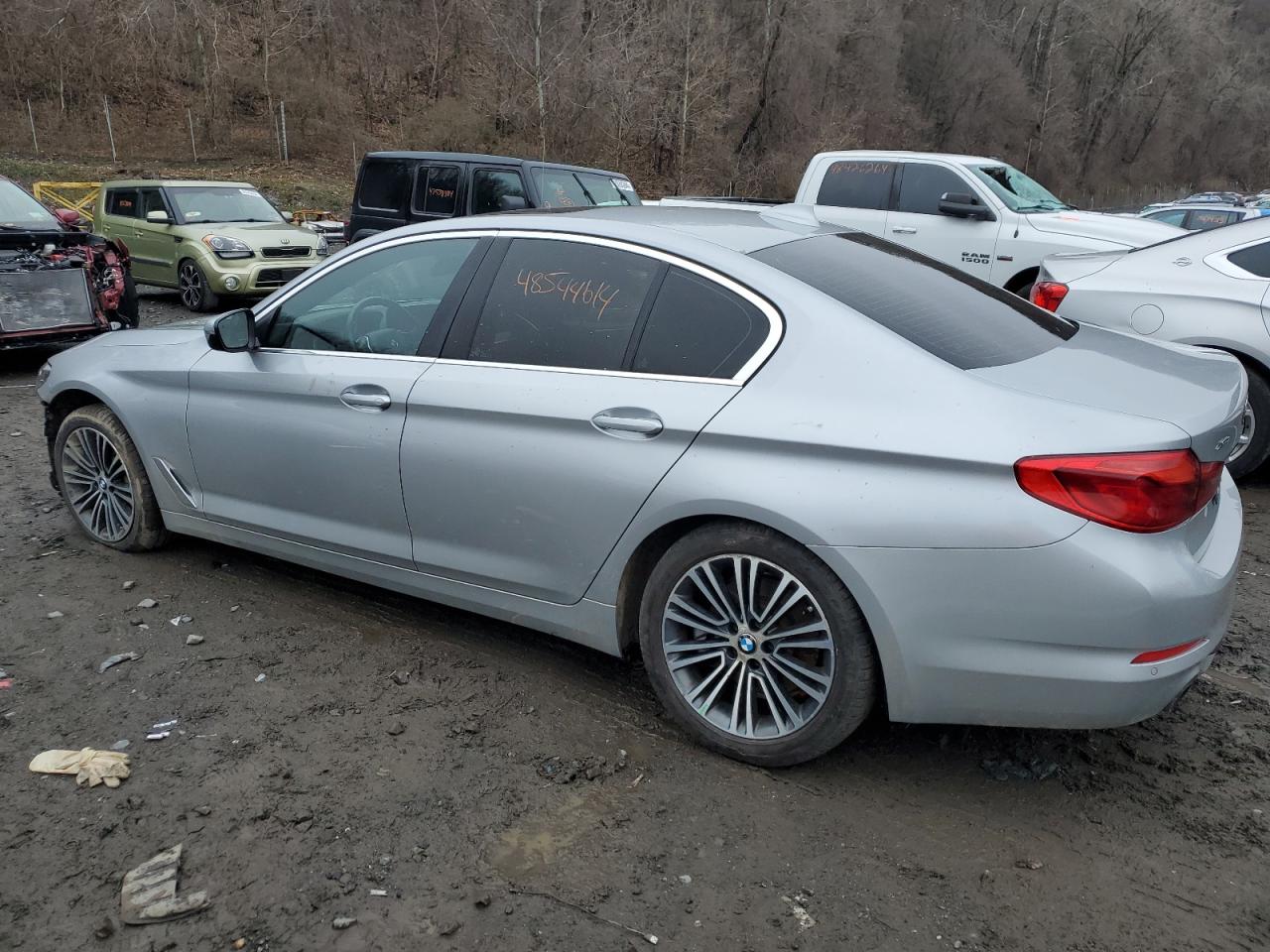 Photo 1 VIN: WBAJA7C51KG912824 - BMW 5ER 