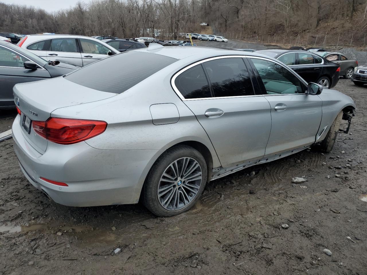 Photo 2 VIN: WBAJA7C51KG912824 - BMW 5ER 