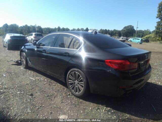 Photo 2 VIN: WBAJA7C51KWW06048 - BMW 530I 