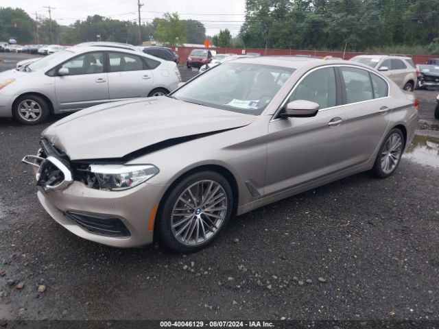 Photo 1 VIN: WBAJA7C51KWW32343 - BMW 530I 