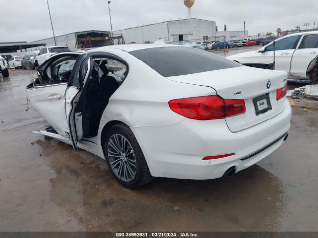 Photo 2 VIN: WBAJA7C51KWW42774 - BMW 530I 