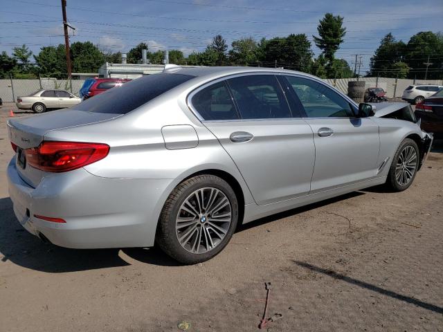 Photo 2 VIN: WBAJA7C52JG908201 - BMW 530 XI 