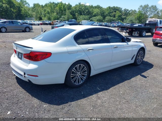 Photo 3 VIN: WBAJA7C52JWA73595 - BMW 530I 