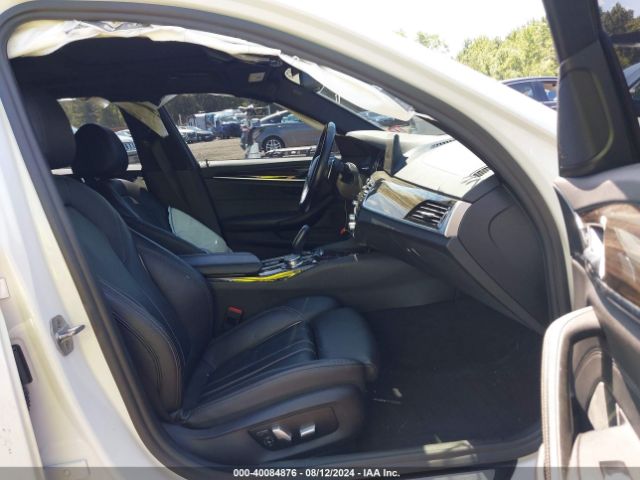 Photo 4 VIN: WBAJA7C52JWA73595 - BMW 530I 