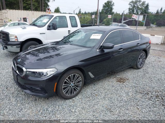 Photo 1 VIN: WBAJA7C52JWC75255 - BMW 530I 