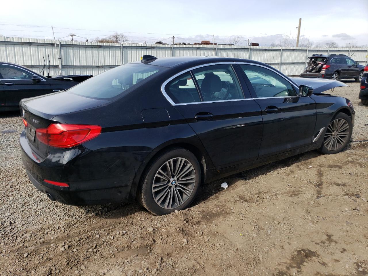 Photo 2 VIN: WBAJA7C52KWW16586 - BMW 5ER 