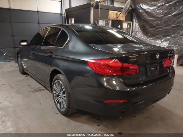 Photo 2 VIN: WBAJA7C53JWA71578 - BMW 530I 