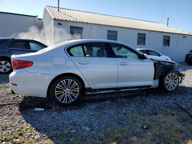 Photo 2 VIN: WBAJA7C53KG909875 - BMW 530 XI 