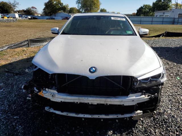 Photo 4 VIN: WBAJA7C53KG909875 - BMW 530 XI 