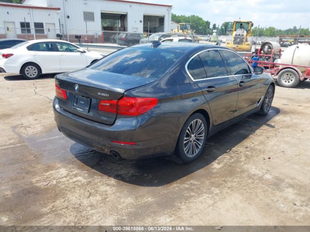 Photo 3 VIN: WBAJA7C53KG912601 - BMW 530I 