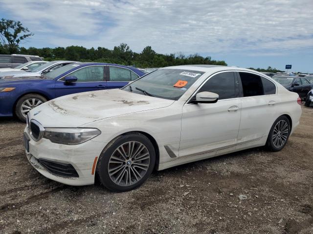 Photo 0 VIN: WBAJA7C53KWW17438 - BMW 530 XI 