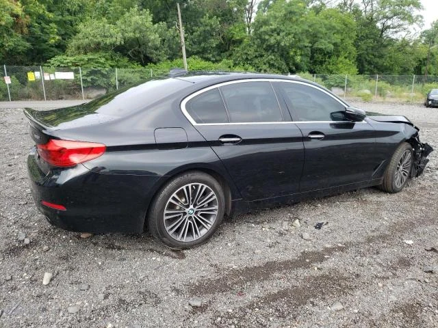 Photo 2 VIN: WBAJA7C54JG908278 - BMW 530 XI 