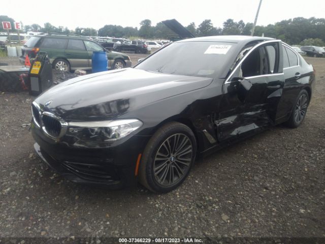 Photo 1 VIN: WBAJA7C54JG909303 - BMW 530I 